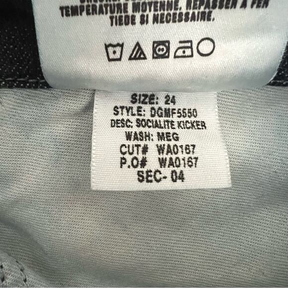 Joe’s Socialite Kicker cropped jeans in Meg - Picture 6 of 6